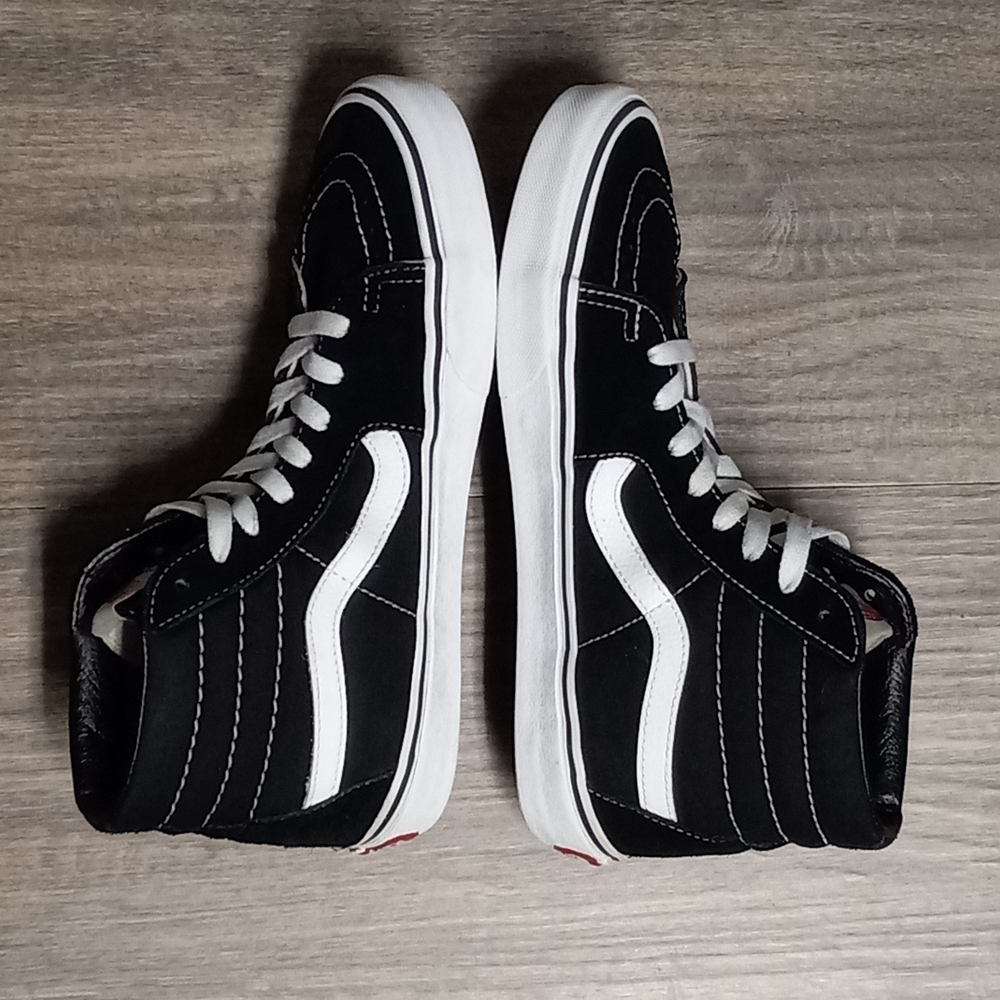 Vans Sk8-Hi Black/White High-Top Unisex Mens 7.5/Womens 9 - Picture 9 of 10